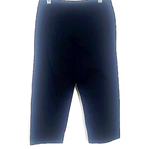 Versailles Capri pant black decorative button leg 2cfront pockets mid-rise sz 8P - Picture 4 of 5